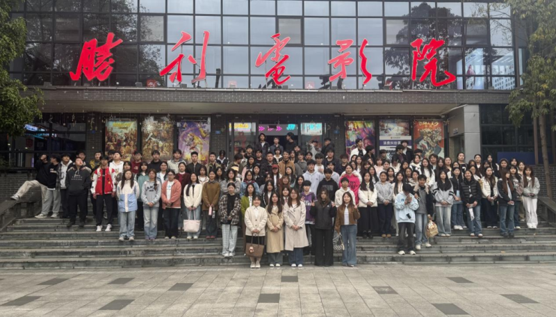 服务地方显担当，文旅融合育新人——艺术系融媒体技术与运营专业师生赴阆中古城开展历史文旅资源调研